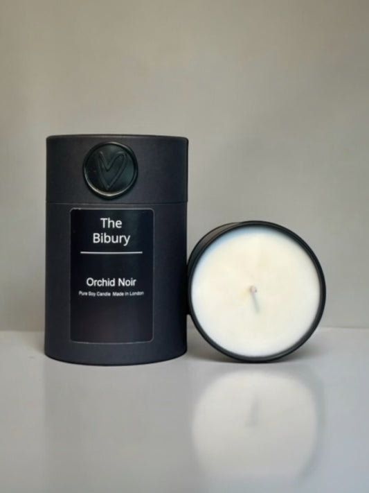 The Bibury Candle - Dark Orchid and Patchouli