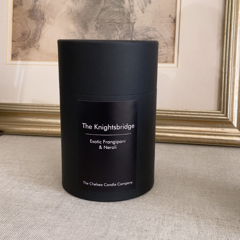 The Knightsbridge Candle Oud & Amber Musk The Chelsea Candle Company